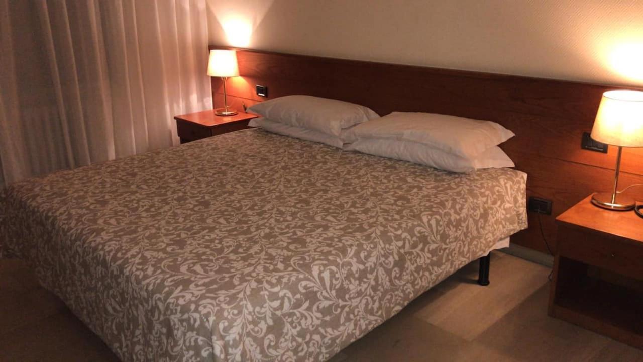 Hotel Select SantʼIlario dʼEnza Exteriör bild